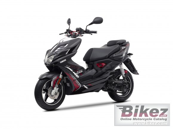 Yamaha Aerox R Naked 50 Gallery